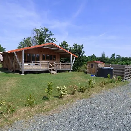Le Carbet Vendeen Camping Bouillé-Courdault