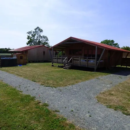 Le Carbet Vendeen Parque de Campismo Bouille-Courdault