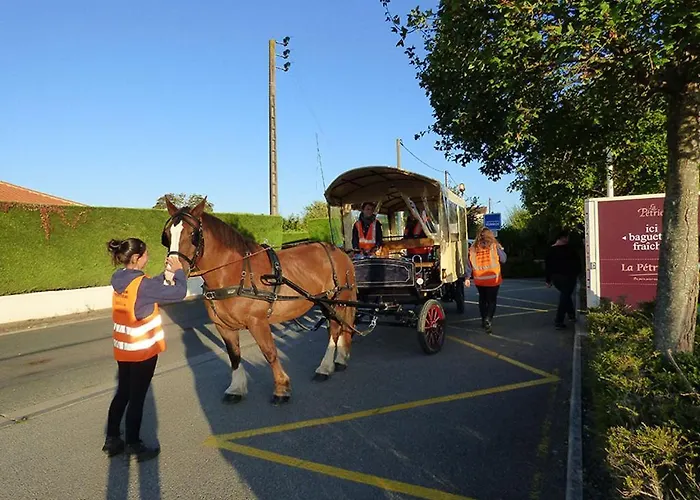 Le Carbet Vendeen * Bouillé-Courdault