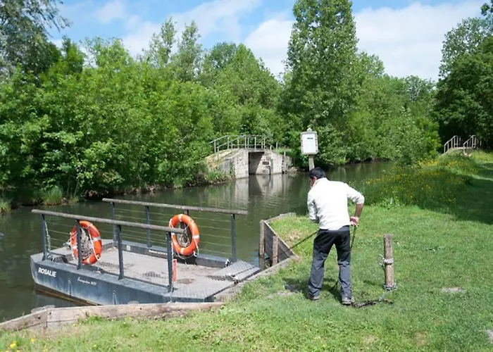 Le Carbet Vendeen * Bouillé-Courdault