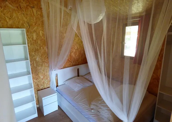 Le Carbet Vendeen Kemp Bouillé-Courdault