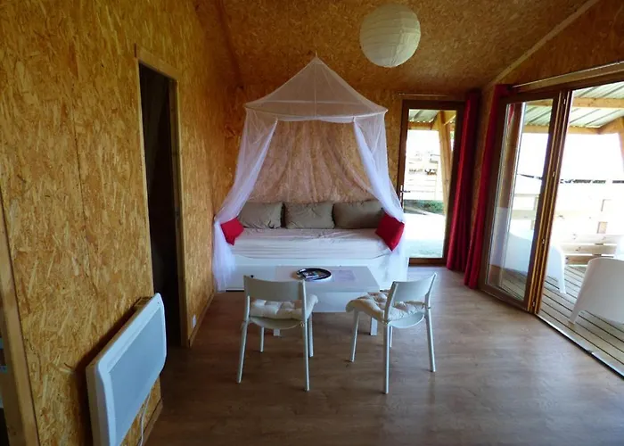 Le Carbet Vendeen * Bouillé-Courdault