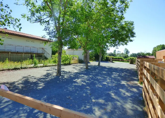 Le Carbet Vendeen * Bouillé-Courdault